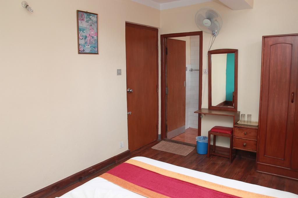 Shree Tibet Family Guest House Κατμαντού Εξωτερικό φωτογραφία