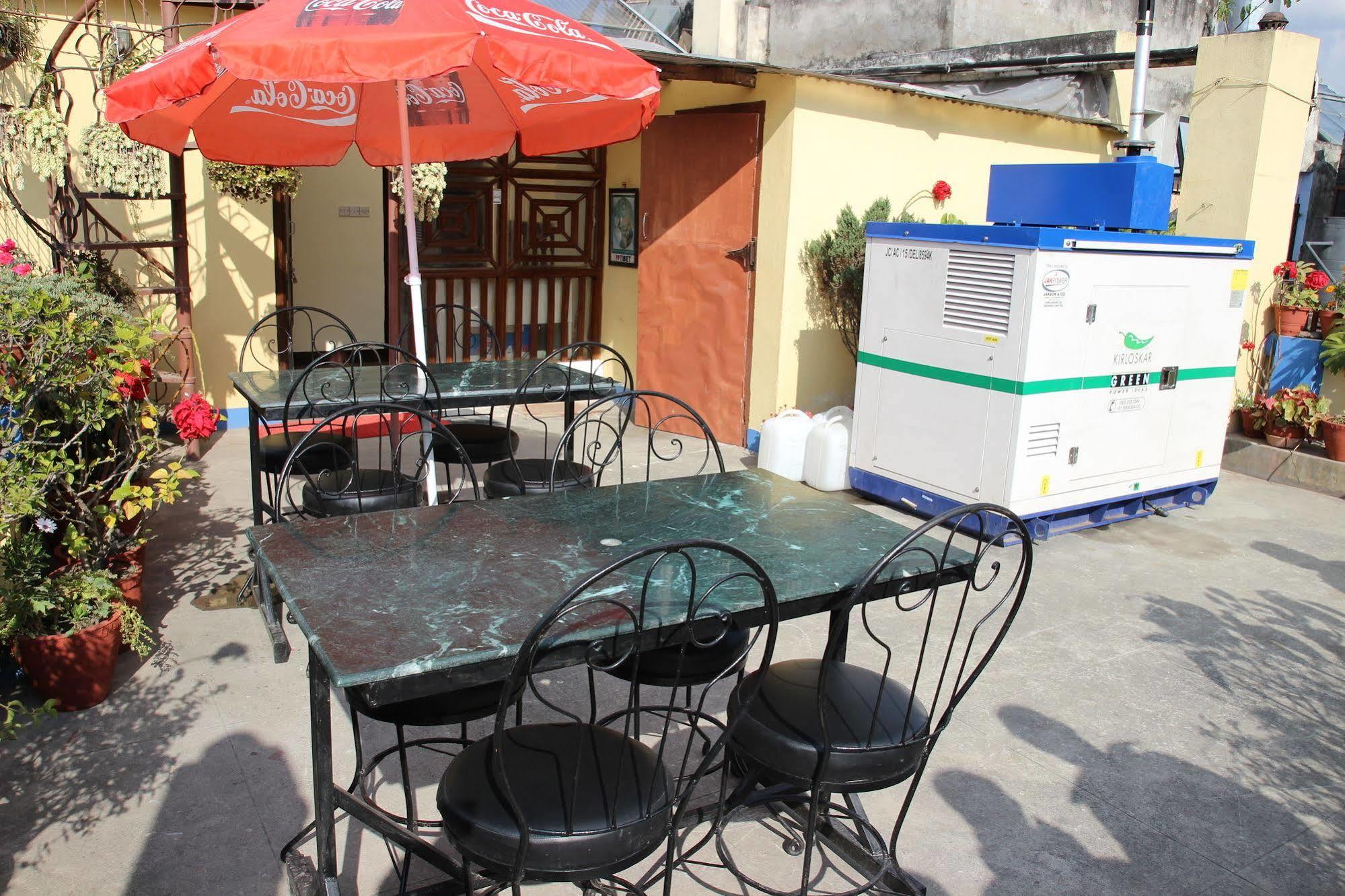Shree Tibet Family Guest House Κατμαντού Εξωτερικό φωτογραφία
