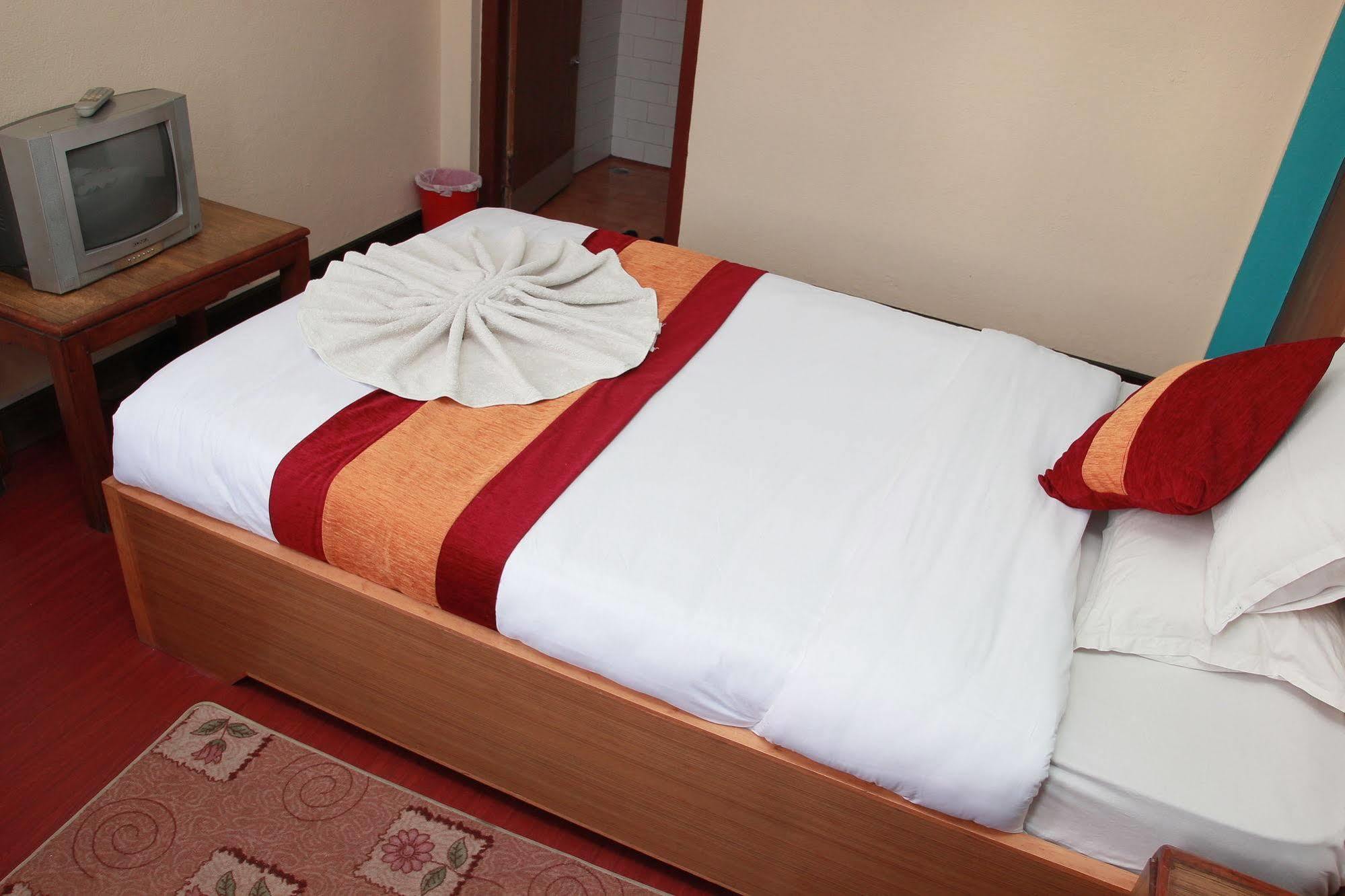 Shree Tibet Family Guest House Κατμαντού Εξωτερικό φωτογραφία